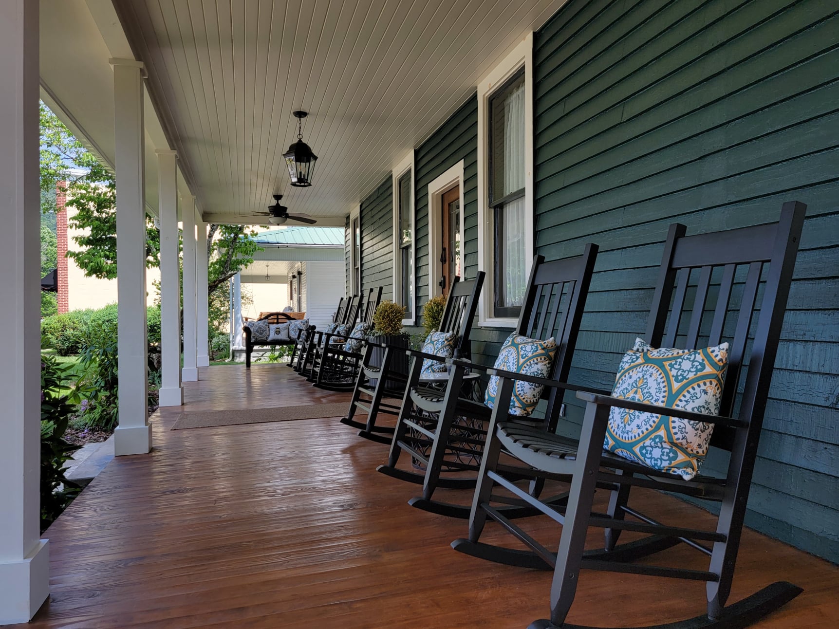 No. 112 East Laurel House